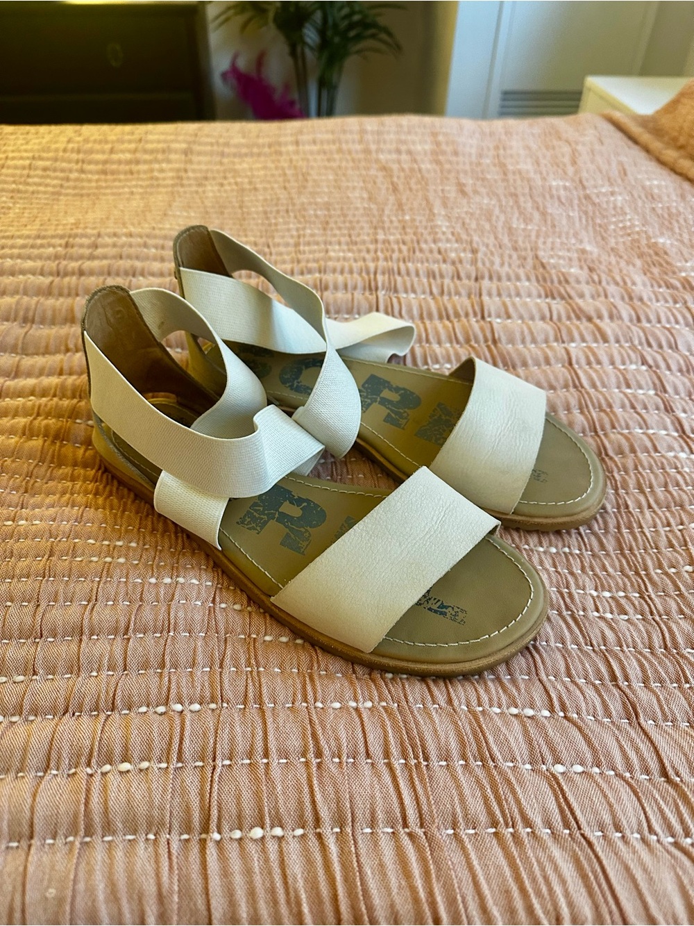Sorel Cream Ella Sandal Sz 9.5